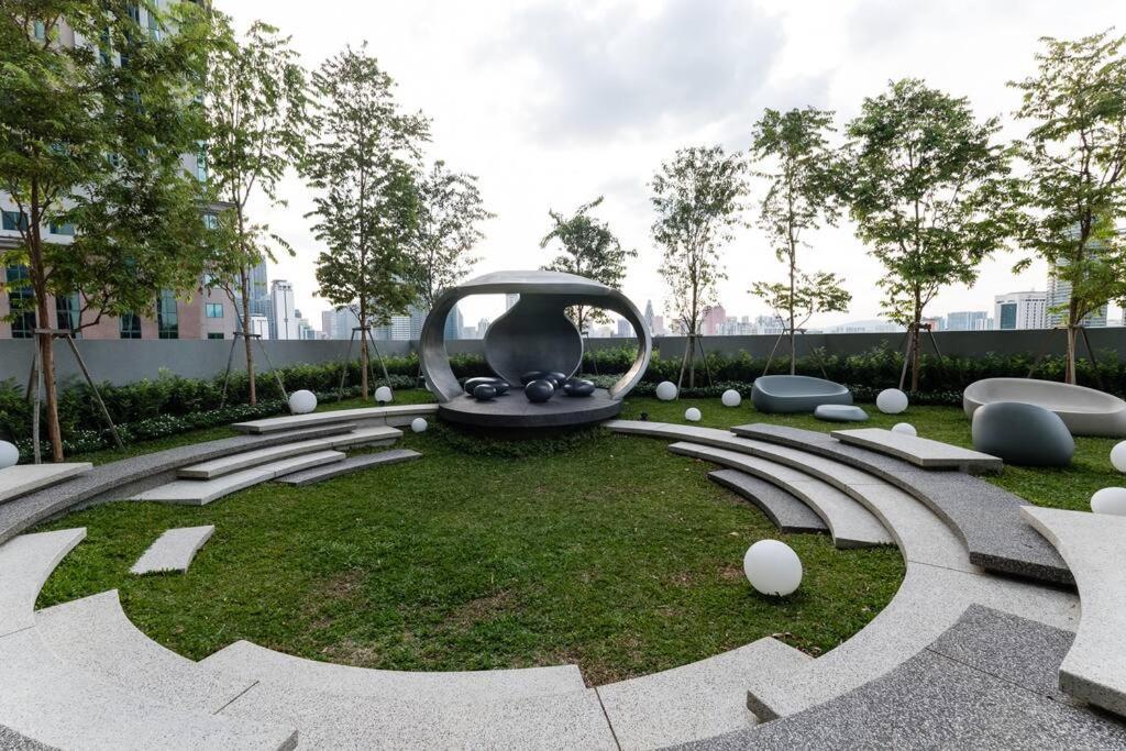 Klcc Musicalsty5Pax At Scarletzsuites Kuala Lumpur Exterior foto